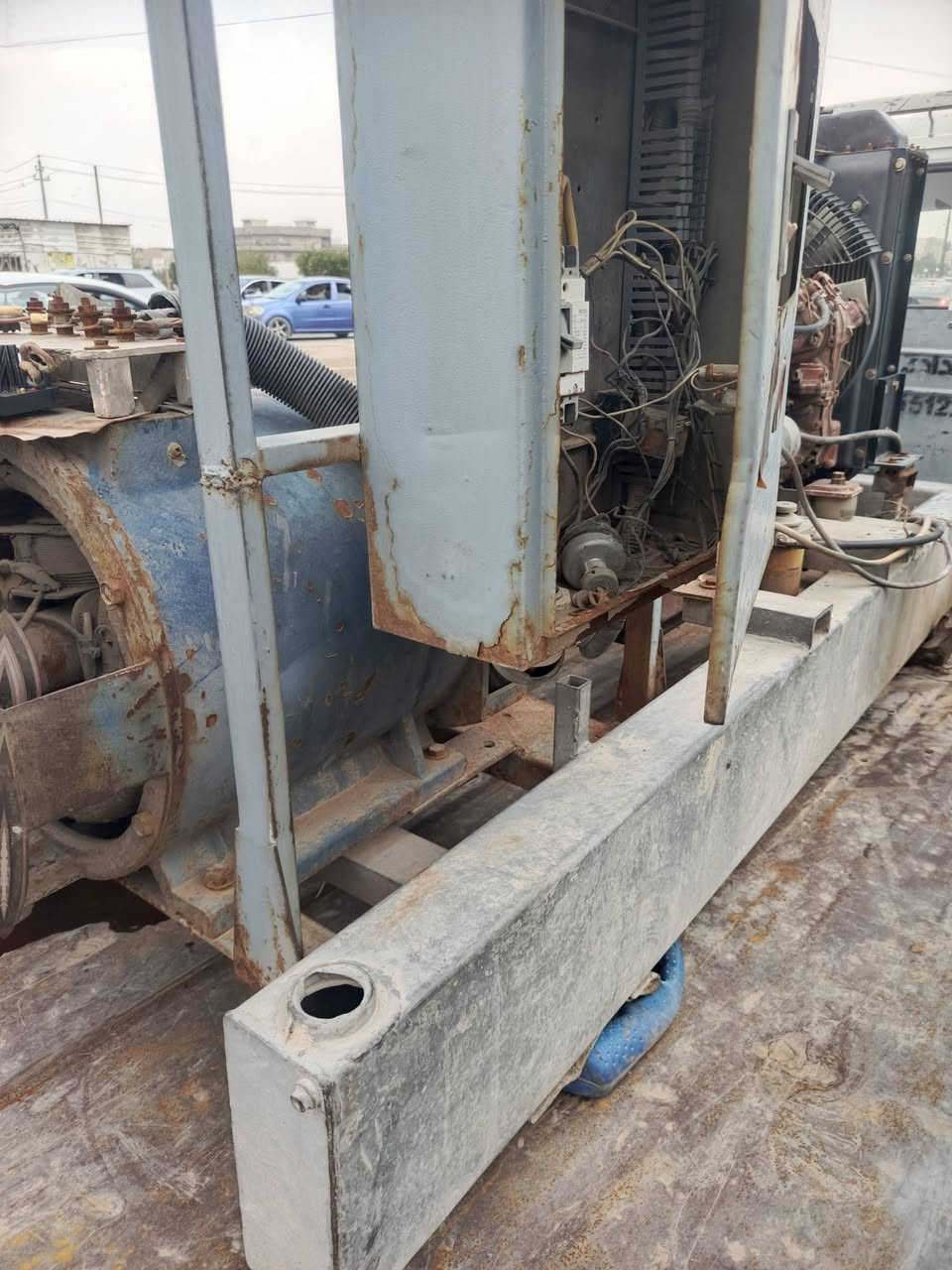 مولد افيكو زراعي 4 سلندر 62 كيفي محرك سلندر مكسور سعر 10 وراق ***********
