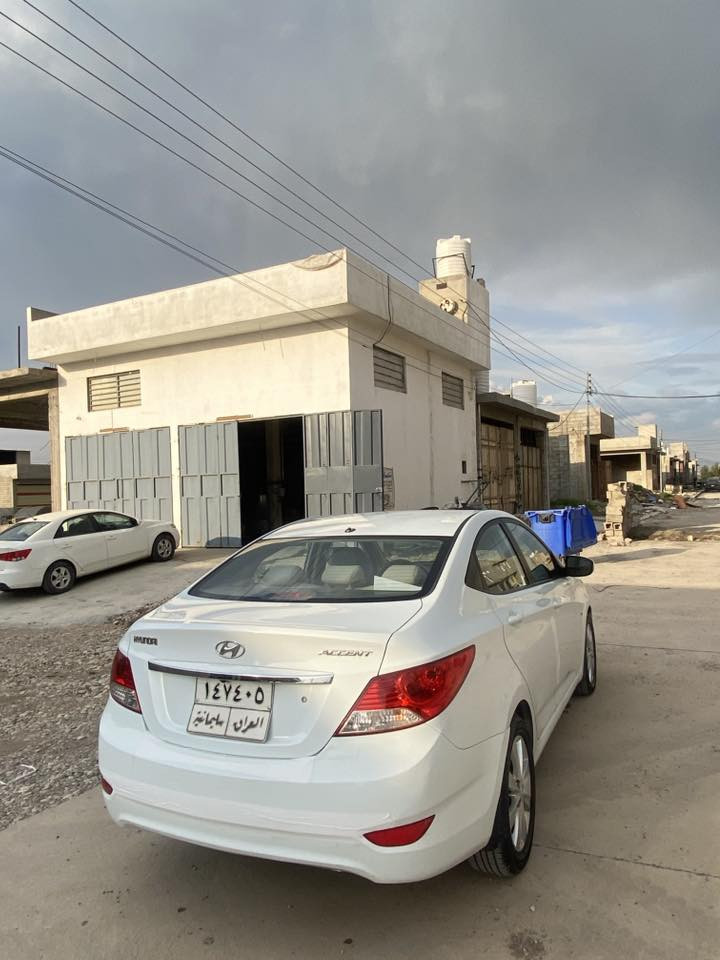 هوندا اكسنت موديل 2013 فتحه فول مواصفات سياره لون ابيض بيها چملخ گدام صبغ بدون دواخل 100‎%‎   گير محرك تخم كل شي بيها شرط سياره أحلا من صور جديد ب معنا ماشي 198 كيلومه تر سعر سياره 106 و بيها مجال عنوان قضاء بردرش محافظه دهوك. رقم تلفون ***********.   اسياسيل ***********
