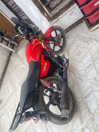 اسلام عليكم دراجه للبيع سونك ماكس وان حيل نضيفه ميكينتها الله شاهد برغ...