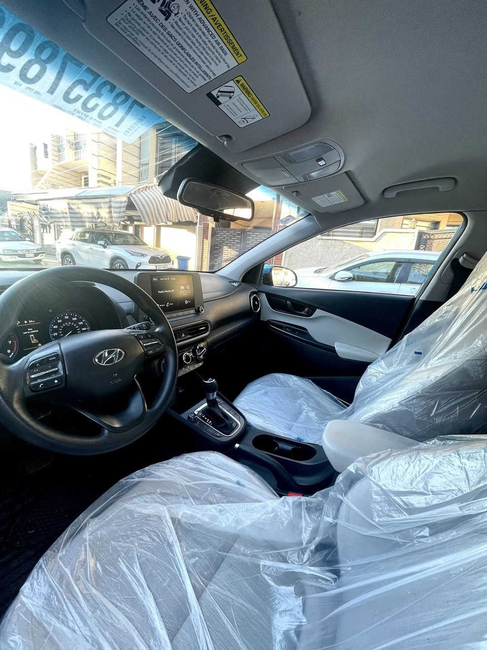 للبيع هونداي كونا موديل 2023
بدون ايرباك حادث كما موضح بالصور شخط بالصفحة ونصبغن الابواب وجاملغ خلفي ودعامية امامية بلادية نفس اللون
المواصفات:
بصمة 
تشغيل عن بعد 
فول رادارات
شاشه كبيرة كار بلي مع كامرة دوارة 
محرك 2000 دوش المرغوب
قيادة دفع رباعي اطفاء او تشغيل من الدكمة 
ماشية 43 الف مايل
رقم بغداد بسمي تحويل ثاني يوم 
السعر 158 وبيه مجال
للاتصال ***********
