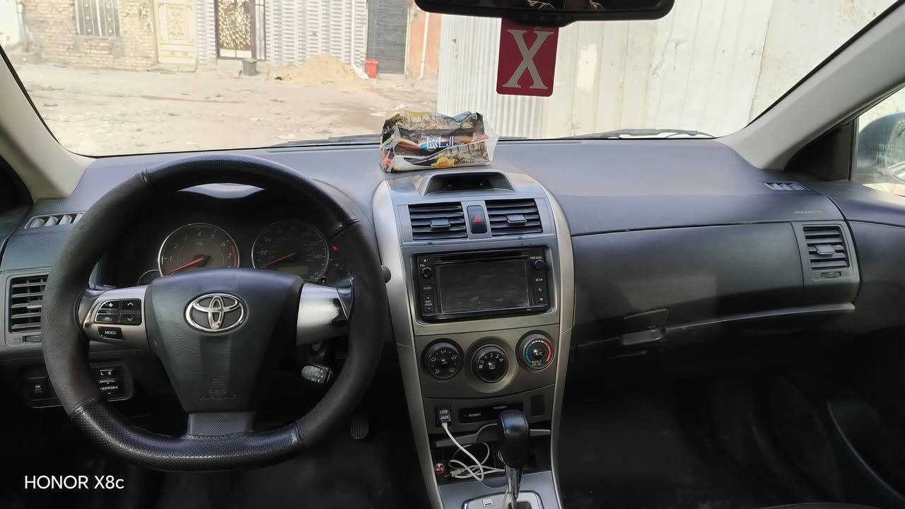 سلام عليكم كورله 2013  ياباني وارد امريكي سعر 120 مكفولة *********** ماشية 140 الف
