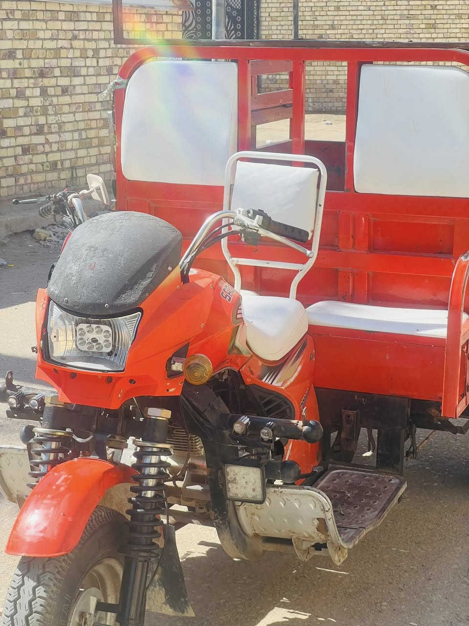 سلام عليكم ستوته همر موديل 18كفاله عامه شاصي وبدي ومكينه فول المكان حي العسكري ***********
