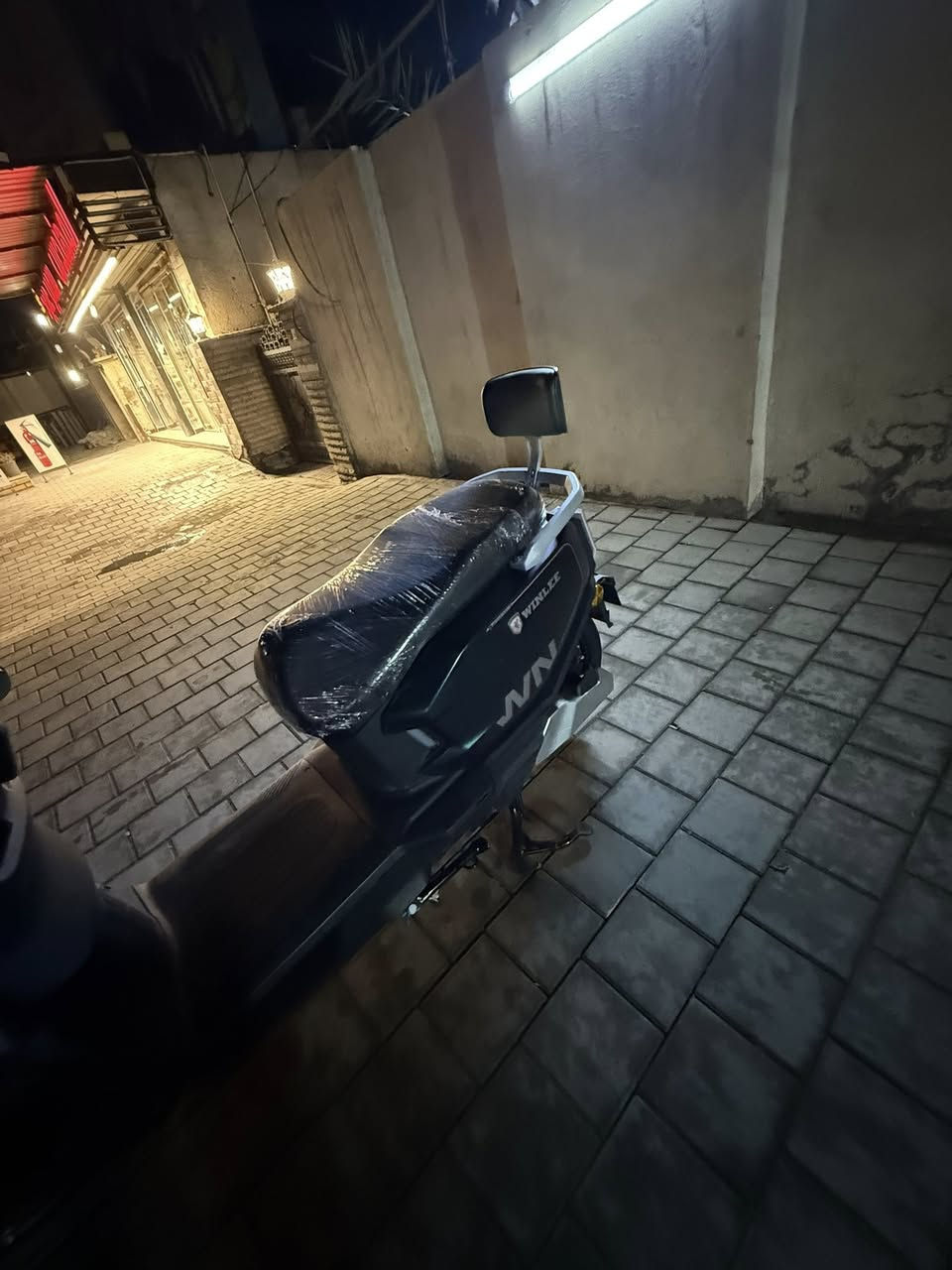 دراجه شحن الصاعقه تايلج 6 بطاريات دبل لون متغير ملف 2000  دبل سويج ودبل كارت استعمال الدراجه شهر  تاير حجم 12 مكاني بغداد قرب جامع النداء اي استفسار هذا رقمي ***********
