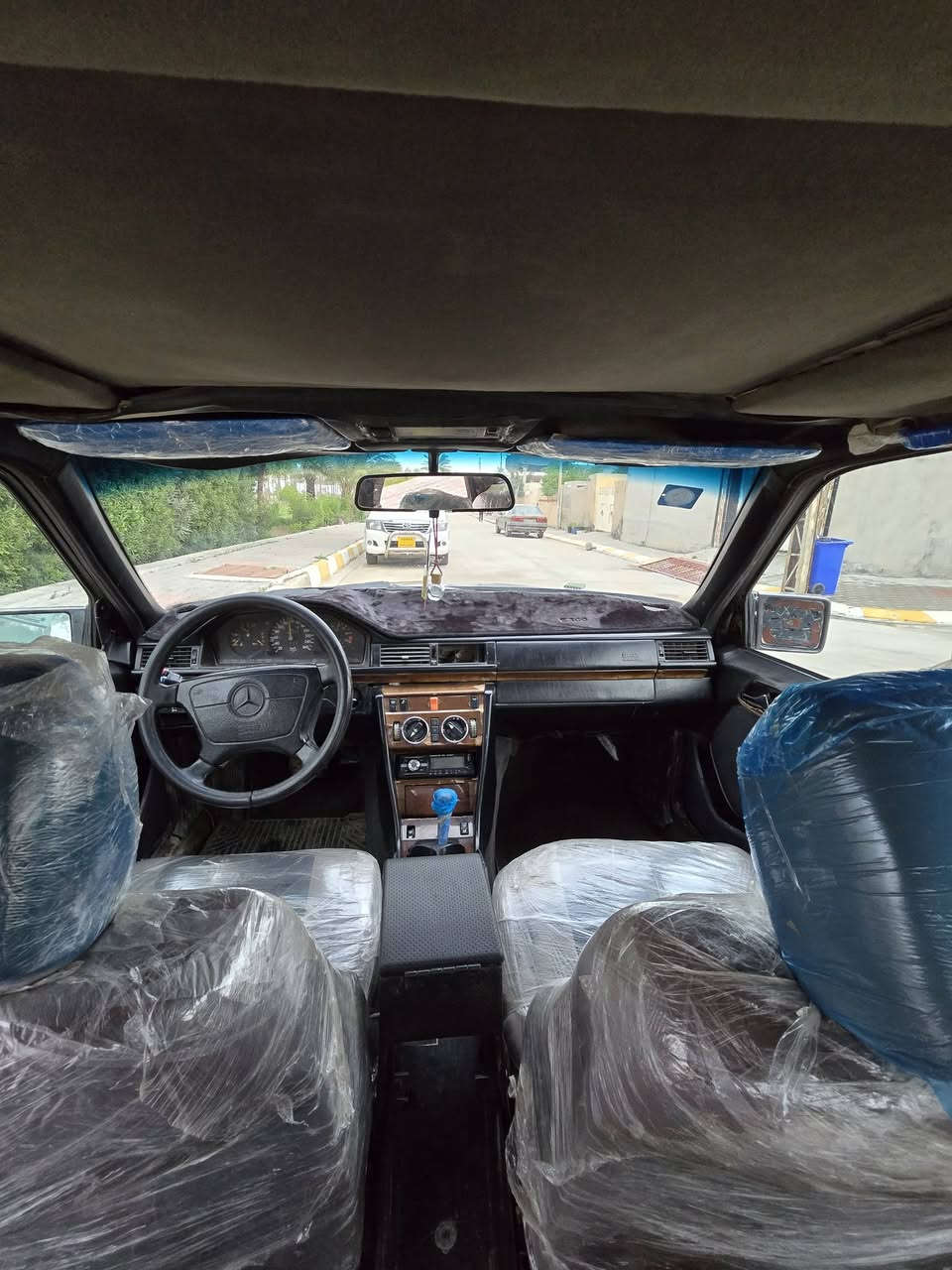 السلام عليـكم مـارسيـدس بيبـي شبـح السـعر(44)
مكيـنه 3000VvT رقـم بغـداد دولـي تحويـل مباشـر مديـل 92 كهـربائيـات كـله شغاله لايتات زنيـون الداخل كـذالك سياره جاهزه مال جنـاي مكـاني ديالى/السعـديه الجبـل ***********
