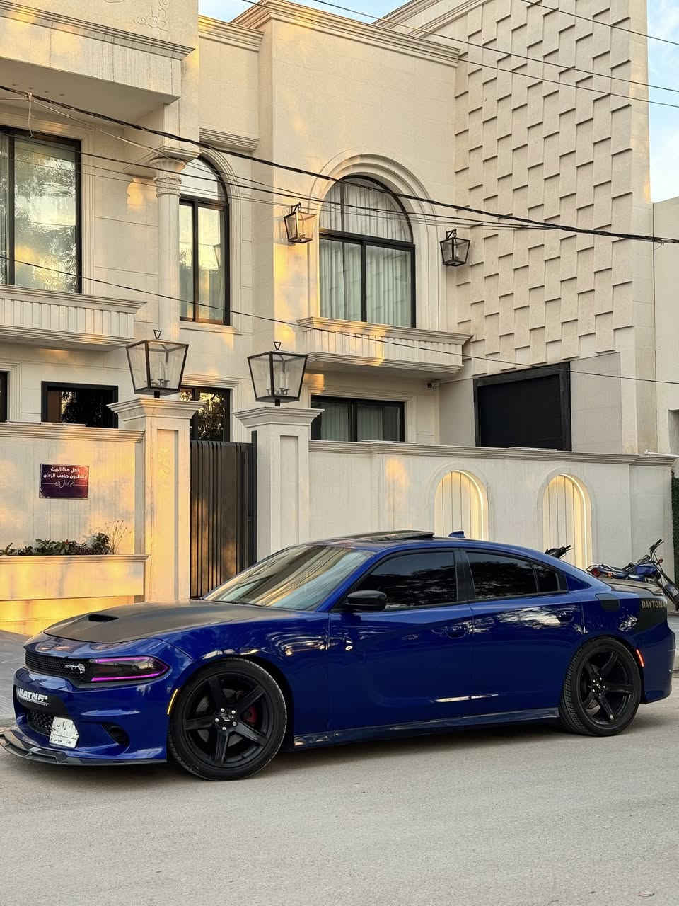 يالله سلام عليكم 
الكيكه للبيع جارجر RT  سوبر تراك باك موديل 2018
مواصفات 
فتحة سقف
تحكم ستيرن+تتفه
تحكم كشنات +تتفه تبريد
سوبر تراك باك
خزن ميموري 
ويل هيلكات اصلي 
تخم تاير جديد 
لون مميز 
صفاح السياره موس
تاير خلفي تو سايز 315+امامي 275
السياره نصبتها احلى من الصور ممشا السياره 85
حادث السياره ٣قطع صبغ
سعر السياره 230وبيها مجال قليل حك الجيه
مكان السياره بابل حله مركز مدينا
***********
