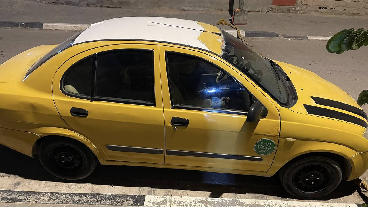 طيبه 16  سياره نضيفه   مكينه  جديده الكير النمره الرابعه يفلت سنويه منتهيه   سعر 25هيئه و غرامات ع مشتري *********** مكاني البصره الزبير
