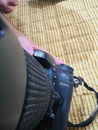 توفرت الكامرة العملاقه الاكثر مبيعا كامره نيكون D7200 الغنية عن التعري...