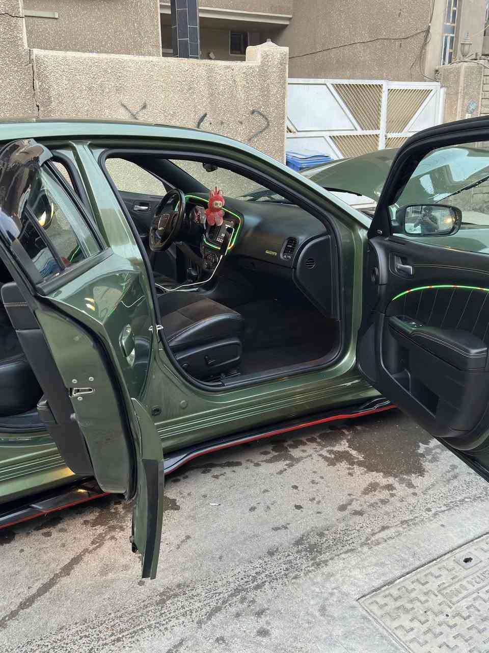 سلام عليكم جارجر اخر نداء موديل ٢٠٢٣سياره مميزه سونكر حادثهه بس باب مبدل نفس الون بدون ايرباك سياره مكان سياره بغداد /***********/سياره وحيده بغداد ما متواجد فيس
