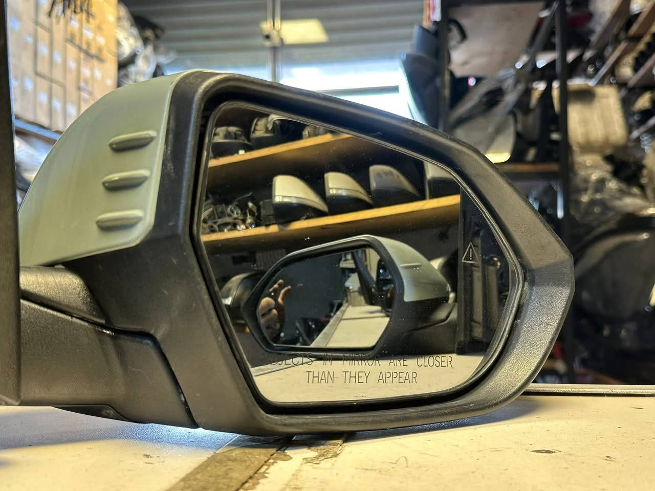 السلام عليكم👋🏻
#علي_المياحي_لتصليح_اللايت_ومرايه_جانبية
🤪😉عرض خاص عرض خـاص للسيارات الكوريه فقط😉
 ↩️من مـحـلات  ( علي المياحي ) 💪
✅تبديل دشالي بــ 20 الف 
✅تبديل ماطور شفط بـ 20 الف
✅تبديل ماطور تحكم بـ 25 الف 
✅تبديل مجمع كامل ب40 الف 
✅تبديل مرايه رادار تركي ب25 الف فقط الكزازة
👇🏻👇🏻👇🏻👇🏻👇🏻👇🏻👇🏻👇🏻👇🏻👇🏻👇🏻
ماطورات شفط كوري  ياباني امريكي 
متوفر جميع انواع المرآة 
متوفر جميع انواع الاشاير الاصلية والتجارية
متوفر جميع انواع زجاج المرايا الجانبية
✅
العنوان بغداد

شارع فلسطين شارع الاسواق المركزيه بتجاه باب المعظم بعد مجسر محمد القاسم يساراً مجاور علوة الاسماك //واذا جاي من باب المعظم قبل جسر محمد القاسم على ايدك اليمين اسم المحل علي المياحي 

***********
***********
***********
