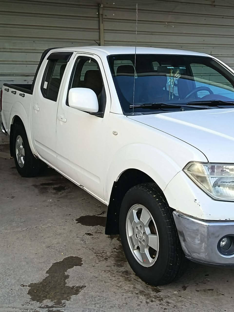 السلام عليكم بيكم نيسان نيڤاره موديل ٢٠١٢ تحويل ثاني يوم قطره صبغ مابيهه كير اوتماتيك العنوان بغداد السعر ١٢٠ وبيهه مجال لليجي للاستفسار ***********
