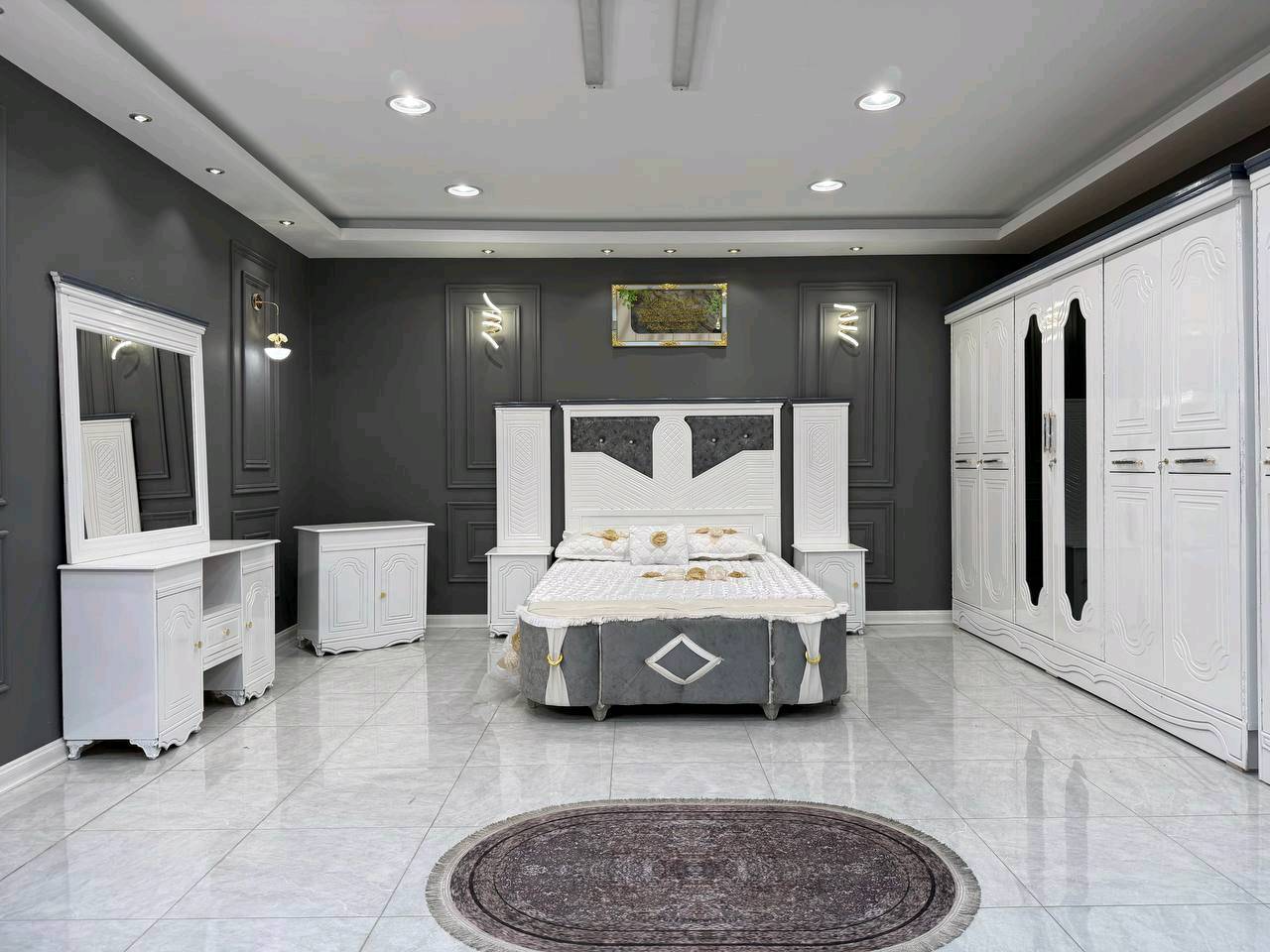 مجموعة من 
غرفه عمل عراقي تصميم تركي 

تفاصيل الغرفة المرمري  ....

 خارج ٤ملم ام دي اف 
وداخل صاج ٣ملم 
صبغ حراري  درجة اولى 
عدد القطع  ٧ قطع 