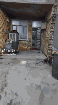 قريب على شارع بغداد 
🌹مكتب أحمد أبو ميلاد للعروض العقاريه المميزه، 
يمكن التواصل عبر الواتساب على الرقم ***********
