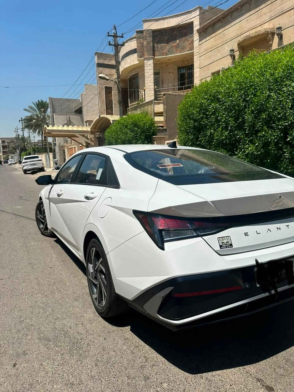 سلام عليكم
الانتره موديل ٢٤ 

مكفوله كفاله عامه خليجي 

ماشيه ٢٩ 

المواصفات 

فتحه سقف 

كروز سرعه 

تحكم ستيرن 

انضمه قياده 

سايد بريك دكمه 

لايت زنون عدسه 

عينه دتجتل 

تبريد قطعتين 

حساسات امامي + خلفي 

كشنات جلد داخل اسود 

تجي بحرك ١٥٠٠ 

شاشه ابل كار بلي 

تجي ب مواصفات ١/١ 

السعر ١٤٢ و بيها مجال حك جيه 

مكانها بغداد كراده 

الاستفسار ***********
