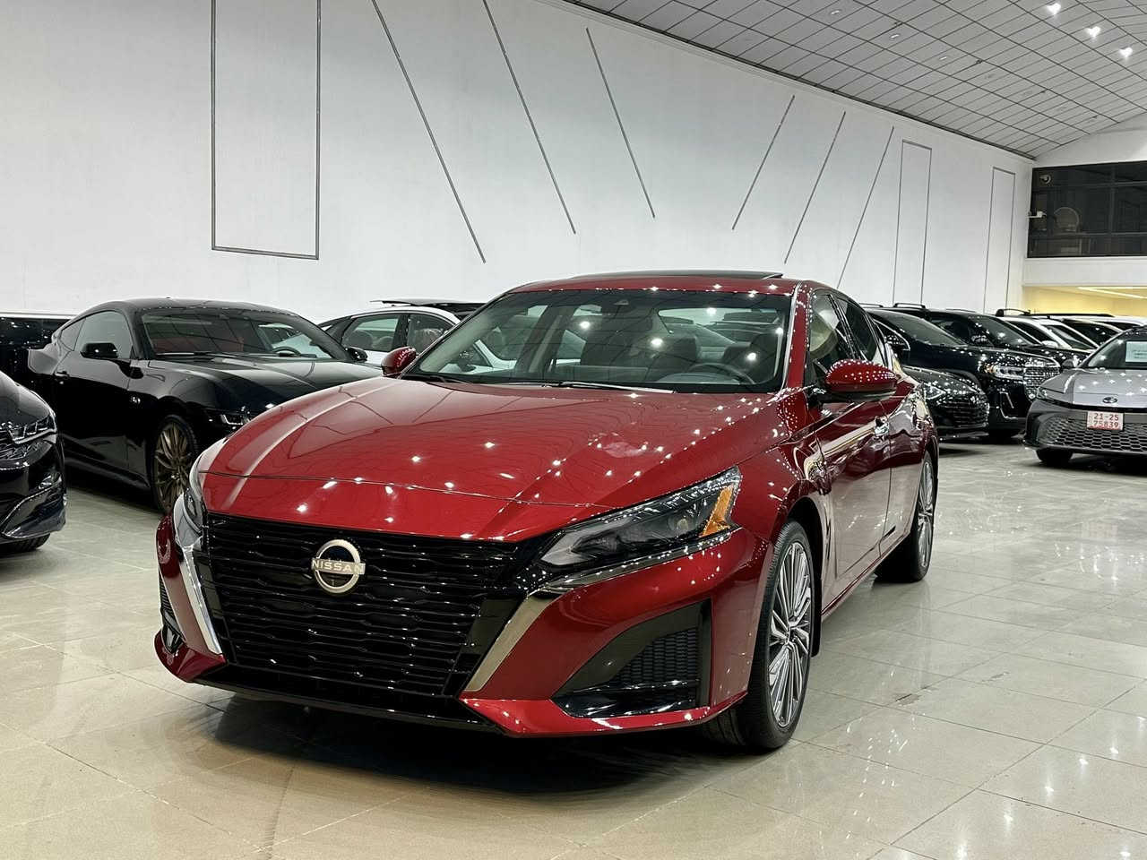 نيسان التيما 2023 SL فول. فتحه جلد 5 كامر. جاملغ ربع بوند بدون داخل بدون ايرباگ $165
***********
***********
