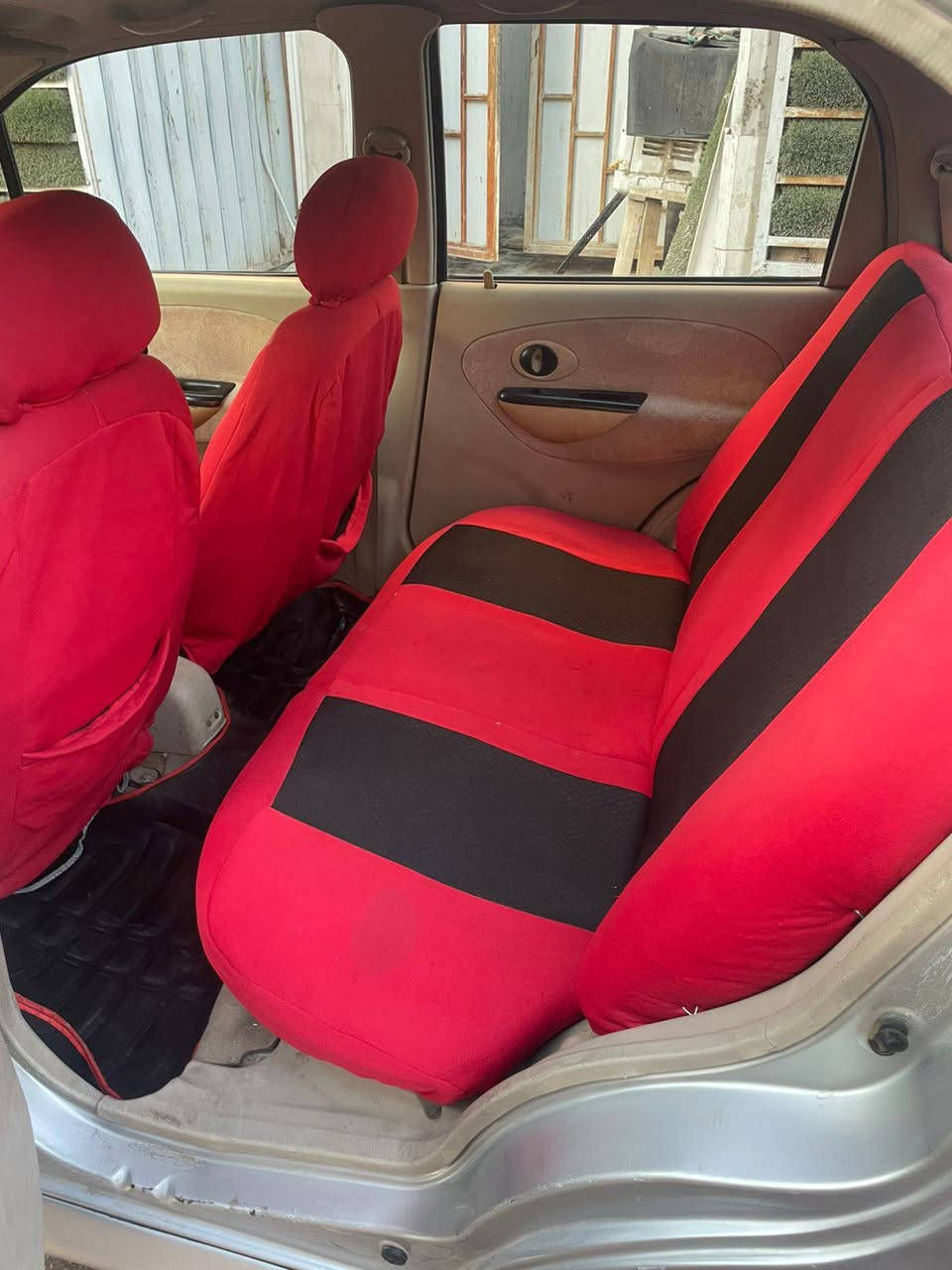 السلام عليكم شيري كيوكيو للبيع او مراوس سيارة نظيفة موديل ٢٠١١ سنوية مجددة لل٢٠٣٠ مشكلتها من تريد تبوش الا تفتح الباب يلة يرجع N وبيها مجال*********** بغداد, العراق
