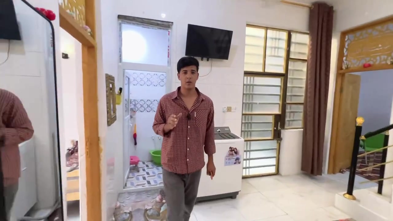دار للبيع بناء حديث 🚧 
السعر 49 مليون  بيع مستعجل 
المساحه 100 متر طابو زراعي سند 25
واجهه 7 ونص مربع البيت 🏠 
العنوان حله بكرلي قرب موقف دانه قريب عالشارع العام خدماته كامله 
يحتوي على غرفة نوم وصاله ومطبخ وكلدور ومجمع  صحي داخل وخارج ومنور 
للاستفسار 
***********
***********
