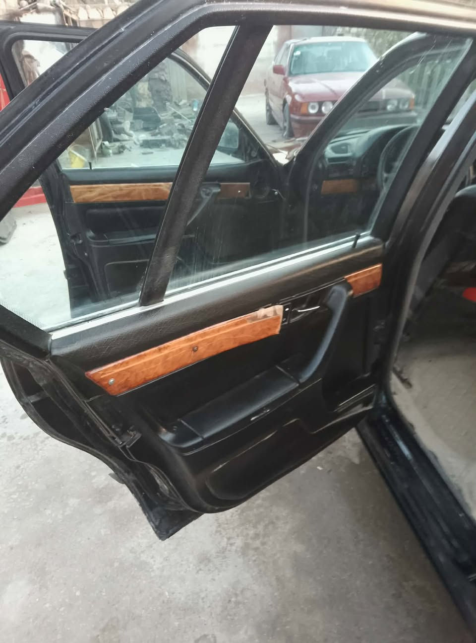 السلام عليكم 
735 مكينه وكير جدد كير عادي رقم كربلاء تحويل مباشر 
صبغ جديد غرفه جاهزه  حداديه كهربائيات كله شغاله 
سياره قبل اسبوعين كملت صبغ و تبديل مكينه وكير 
مكاني بابل المسيب 
للاستفسار 
***********
***********
السعر 43 وبي مجال
