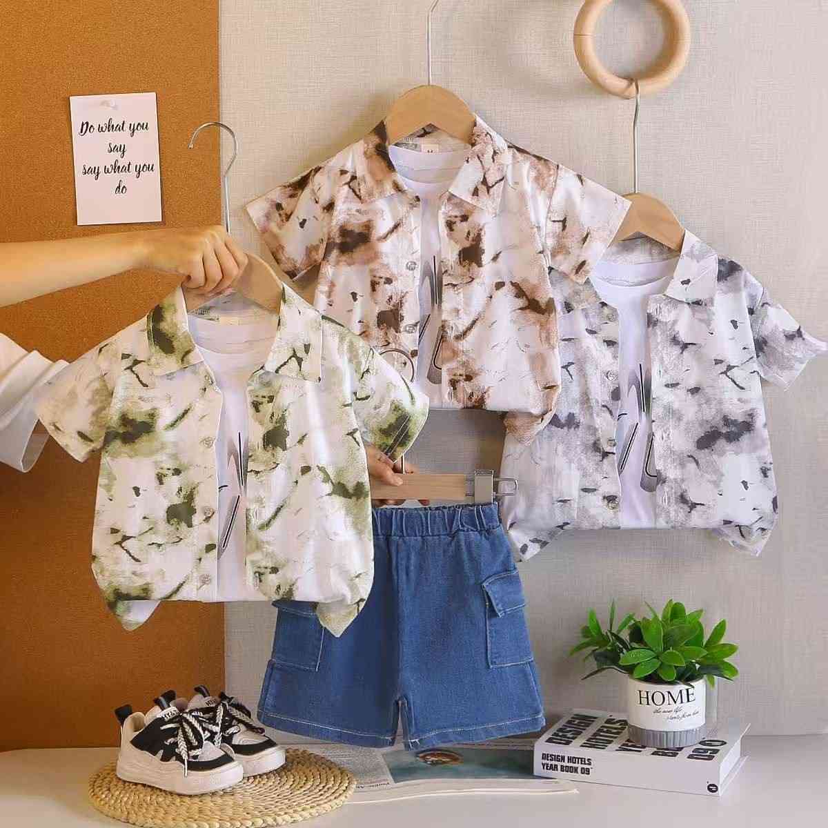 القاط الاوربي البيبي 
3 قطع صناعة صيني
برمودة كابوي 
بدي كمونية قطن 
قميص نص ردن 
يلبس اعمار 
من 1 سنة 
الى 4 سنة 
سعر 69 الف 
جملة القطع
5500 
توصيل 6 الف


**إذا كنت صاحب هذا الإعلان وتريد حذفه لأي سبب، رجاءا أرسل رسالة إلى الدعم الفني**