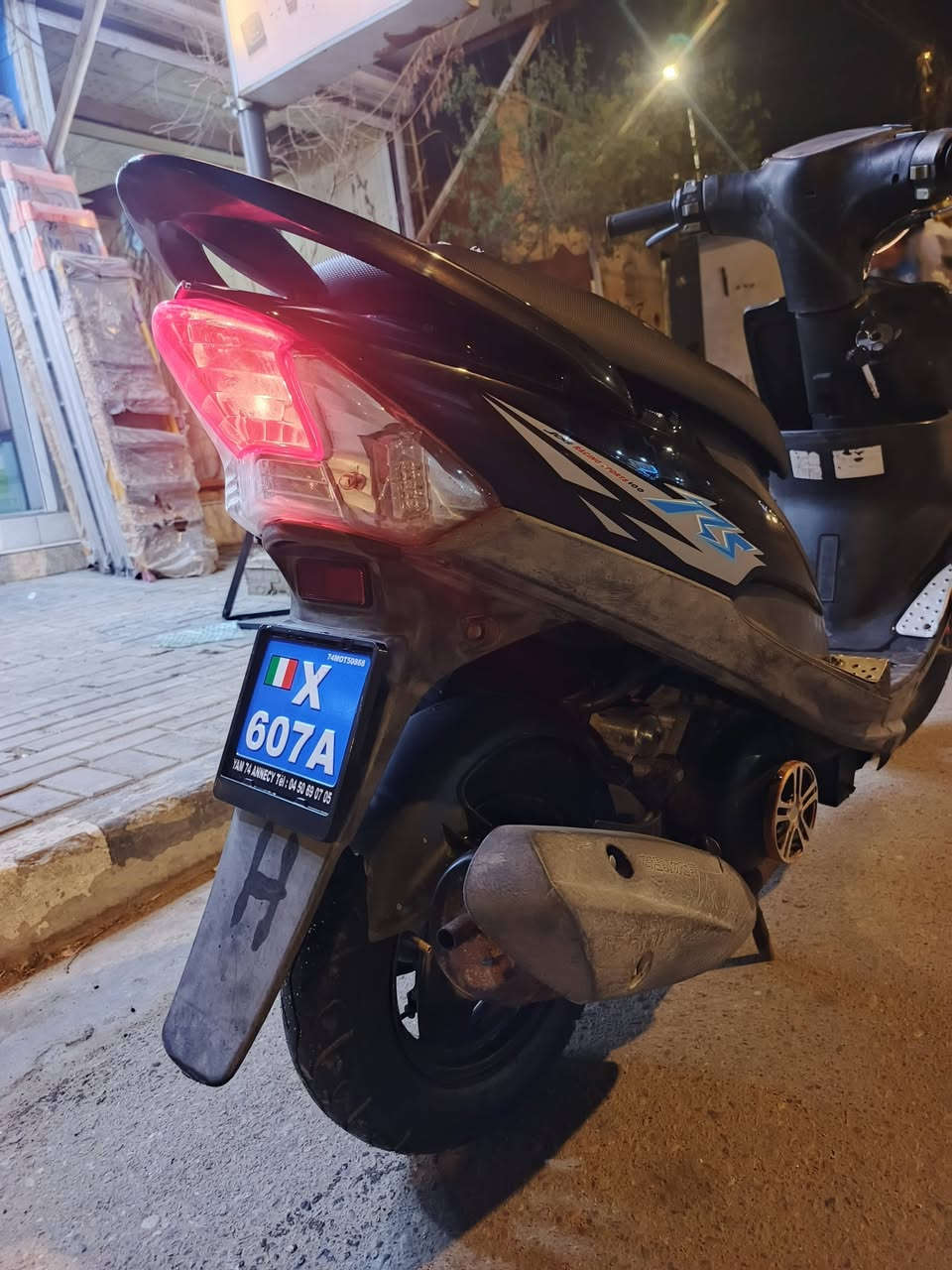 سلام عليكم دراجة ماكس عدلة ما مفتوحة بوشة 49 بلادي دراجة مال رمبة كلهة ختم واحد وكفراتهة الصلية موجودة كهربائيات كلها شغالة سالف هندر لا تنقيص ولا تبخير الدراجة تحجي شغل وتروح وشرط شلعة ومعدل السعر 850 مستعجل عل بيعة محتاج وبيها مجال الطيبين بكاني بصرة ***********
