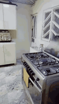 شقه للبيع 

طابق ارضي غرفتين حي الاول مع حديقه 

الشقه للبيع او مراوس بطابق ثاني غرفتين 

للتواصل ☎️ ***********
*********** ☎️ 

مكتب الافق_شارع الاميرات-مجمع الاخاء
