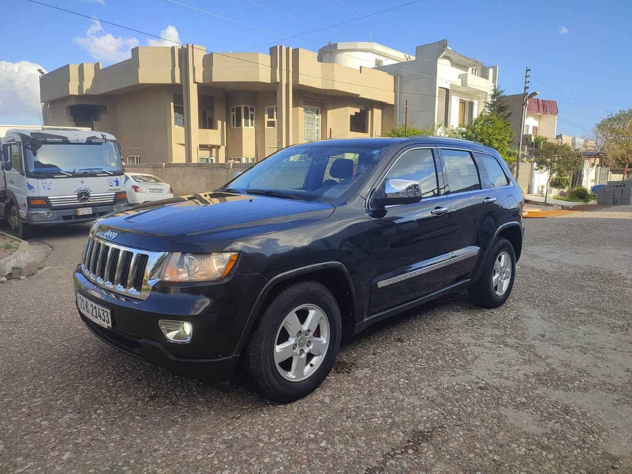 سلام عليكم 
جيب لاريدو 2011
كير و محرك V6 شرط مامفتوح 
رقم جديد كوبون بنزين موجود شرط تحويل 
بيها صبغ جمرلغ السائق 
صبغ باب سكن الخلفي 
بجم امامي و خلفي كبس ايرباك شرط 
مواصفات لاريدو معروف 
شاشه كامرة 
كشن كهربائي
بصمه أبواب 5
السعر $145
عنوان كركوك القادسية الثاني 
رقم الهاتف ***********
رقم الهاتف ***********
اخوان كلشي كاتب بل منشور اذا مايعجبك كول يالله
