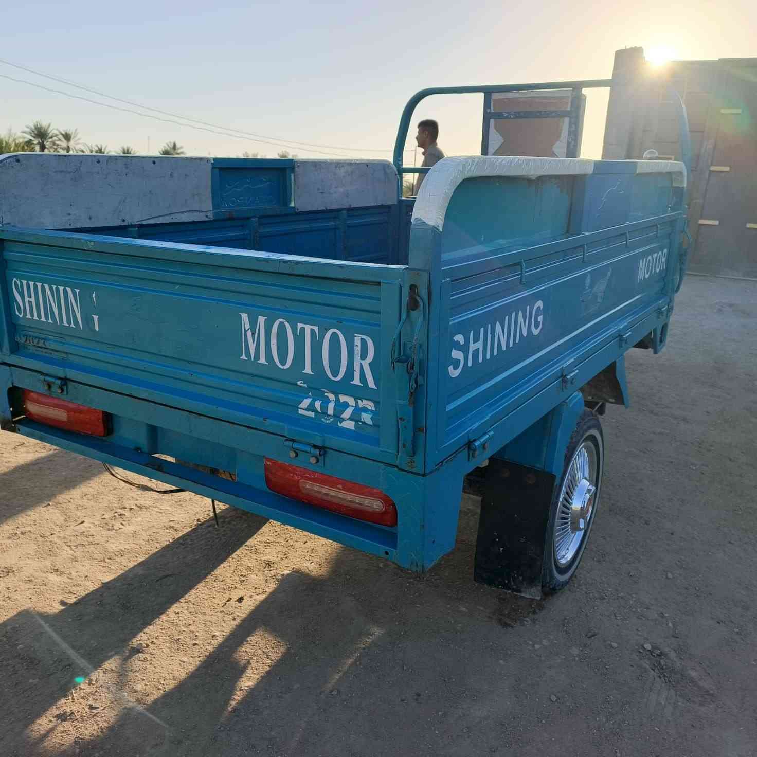 مديل ٢٣ محرك ٢٦ اوراق اصولي بسمي مكتب حسين مداور نفس ساعه كفاله عامه ستوته جديده مكاني طوريج سعره ٢١٠٠ وبيه مجال قليل ***********
