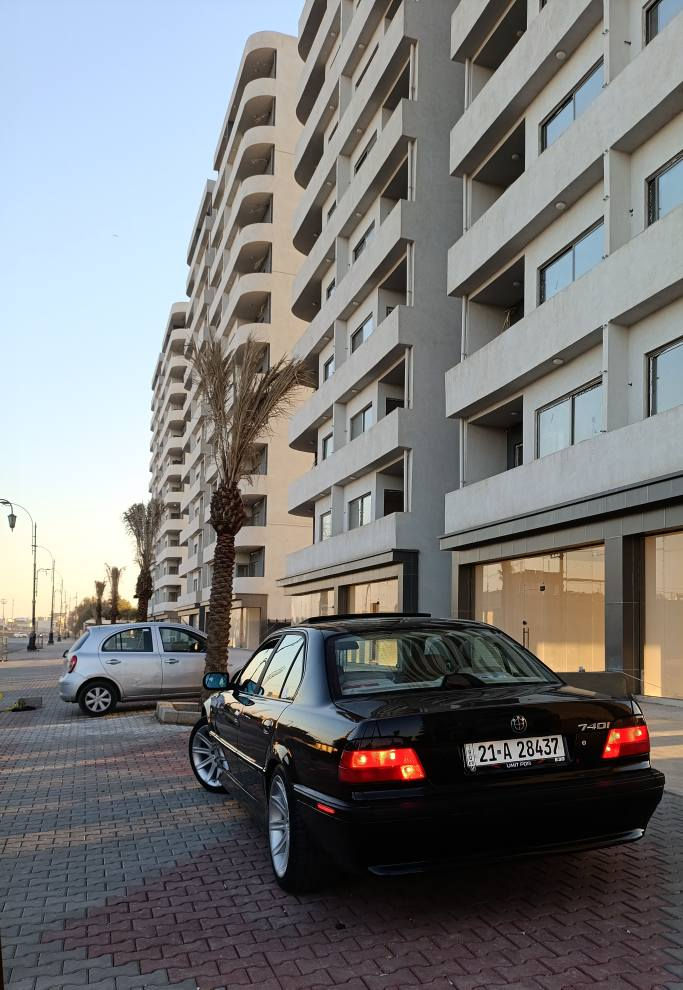 للبيع bmw e38 728  1997حجم محرك 6سلندر سيارة متعوب عليها كلشي اكو بلسوك نظافه يحكم سيارة بدون حادث صبغ للجمالية رقم سليمانية باسمي تحويل وكالة مباشر كير محرك بشرط بلكارتون سيارة داخل صحراوي تايرات جديد لايت زينون اصفر بلادي سعر 110 بي مجال قليل اذا مايعجبها اكو بلسوك ارخص تحياتي للجميع *********** كركوك, العراق

