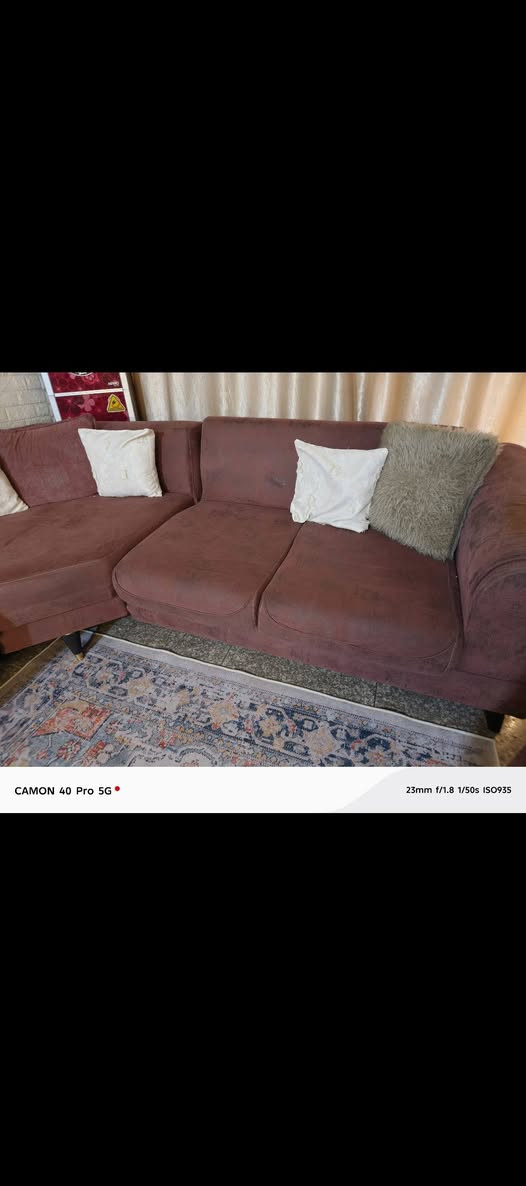 كورنر 9مقاعد تركي ويصير سرير ومخزن نضافتة 80بلمية قماش وتربروف
ب380بي مجال عنوان الشعب
***********
