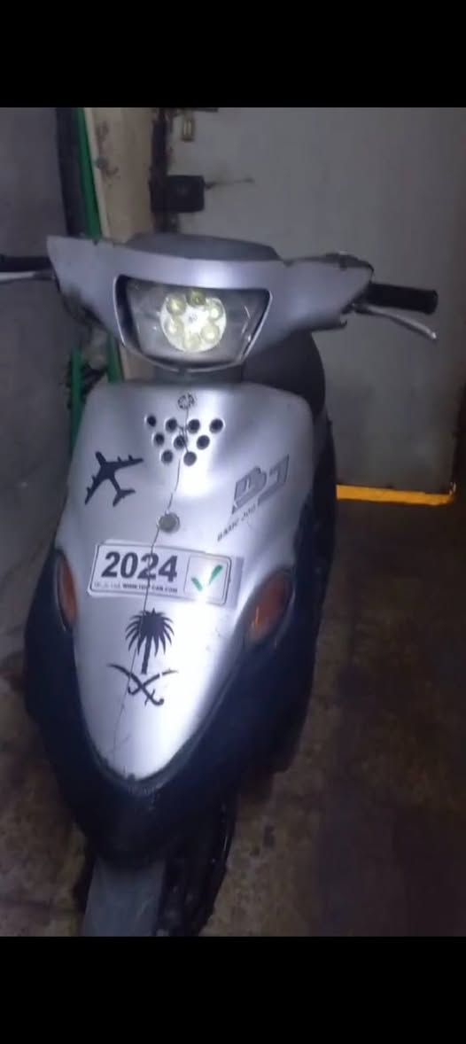 سلام عليكم دراجة تسعة زروف دراجة كاملة مكملة سلف هندر كهربايات اشاير اضوية عالي ناصي مكفولة كلش ماناقصهة شي كفالة عامة 👍هاذ رقمي *********** وبل خدمة... سعر 200 بيهة مجال حك الجية 🔇
