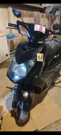 دراجه للبيع واحد 300 بيها مجال   07810479593