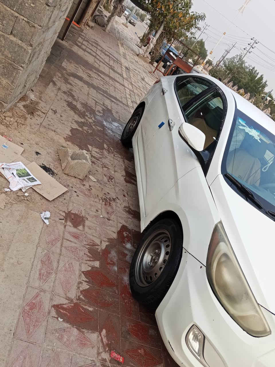 سلام عليكم.اكسنت 2015خليجي رقم دولي وهزه جديده سياره بسمي سنويه ل2028
مكينه وكير 1600 دوش مكفولات تخم تاير تبريد شرط 
حداديه 90%مكاني ناصريه مركز سعرها (88)$
رقمي ***********
اخواني ظررها جاملغ وبنيد
