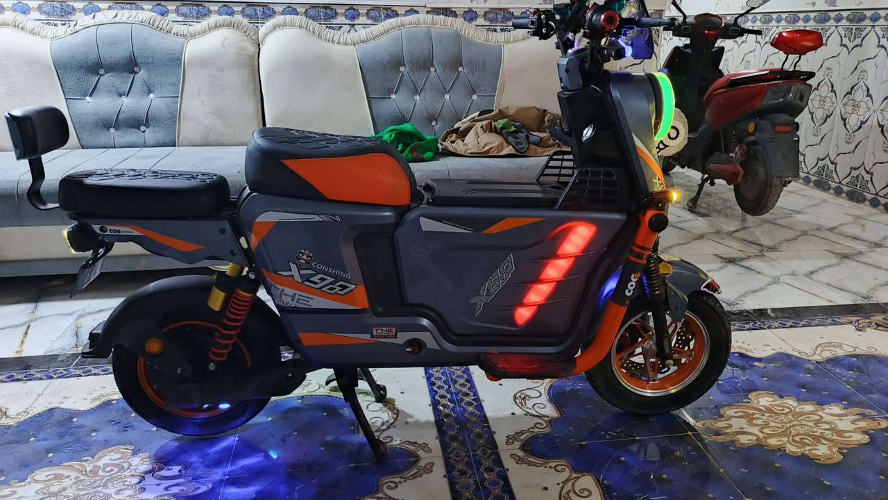 سلام عليكم  دراجه للبيع 900X مقفوله عن العضلات خمس بطاريات حجم 33 امبير دراجه بصمات اثنين السعر 500الف بيها مجال عنوان بصره خمسه ميم شارع بيضان رقم الهاتف***********
