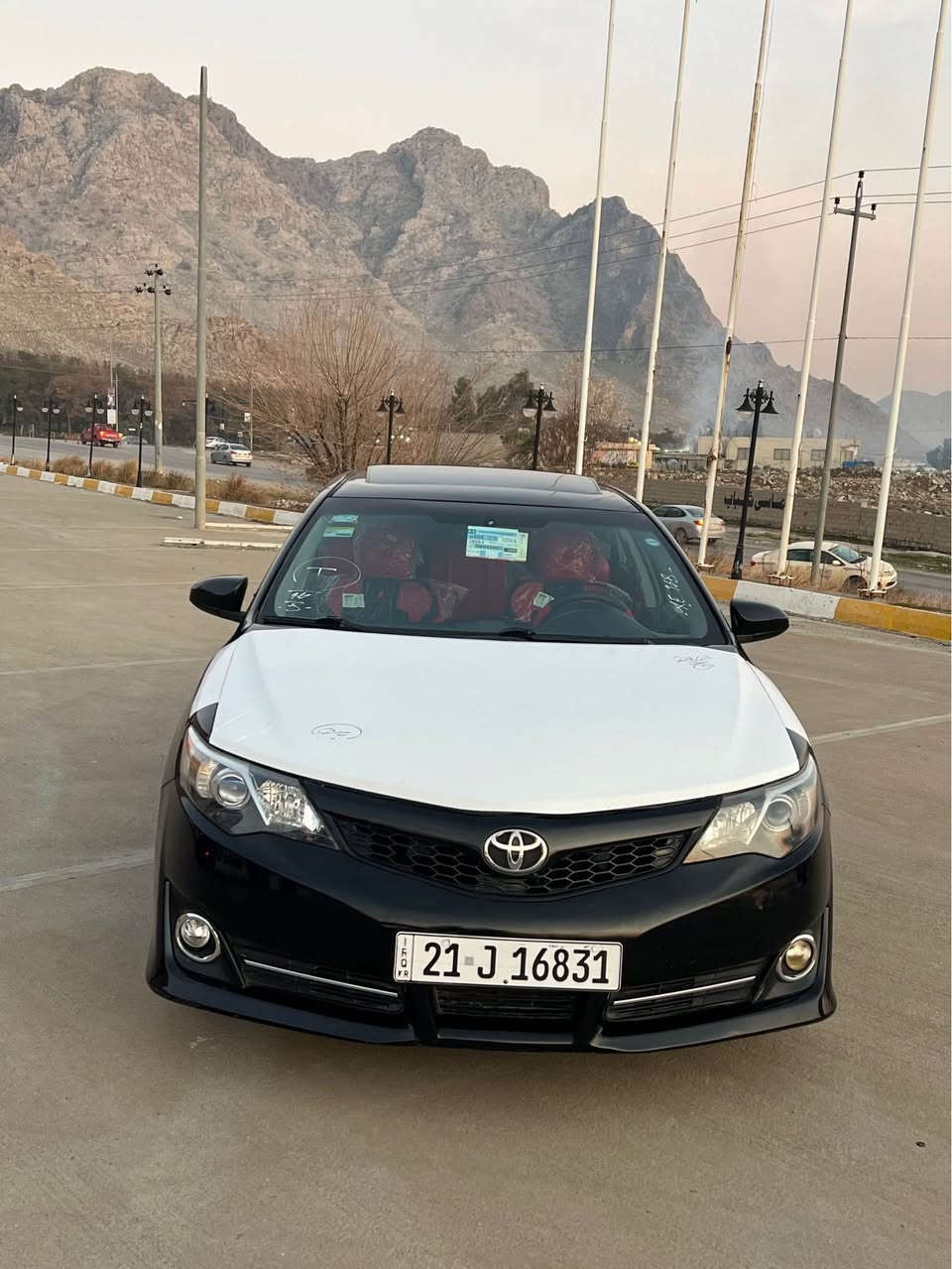 کامری ٢٠١٢  مەواسەفات se سلایت    کوشن کارەبایی  دژە خلیسک گێر حادی و تۆماتیک تەحدیل سورحە فۆیۆم و بلوتوس و جەندەها مواسەفاتی تر
سەنەوی و تایەی تازەیە گێر و مەکینە بە شەرت وەکوو بۆیاخ  بەس بۆنیت بۆیاخە  بێ ناوەوەوە
شوێن :رانیە
***********vibar w watsapp
*********** رانية, السليمانية
