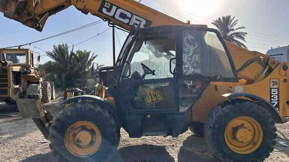 السلام عليكم شوكيه البيع رقم اربيل جاهزه العمل 

انتصل على الرقم ***********
