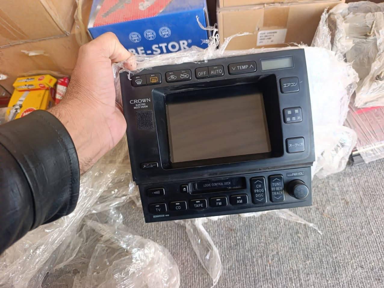 قطع غيار السيارات اليابانيه العنوان سوق الشيوخ طريق العكيكه مجمع الاصدقاء.   
***********.    التواصل خاص او واتساب مراسله
