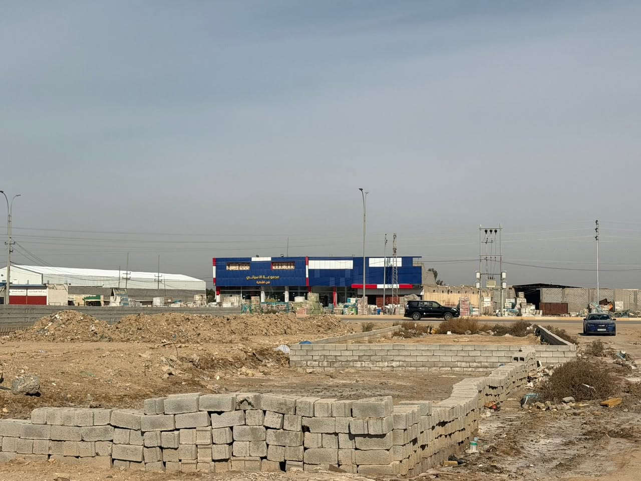 قطعه زراعي للبيع المساحه 220 للبيع مقابيل مجمع الاسباني لسيراميك قريب على ملعب الشطره الجديده ثالث قطعه عن التبليط 
***********
