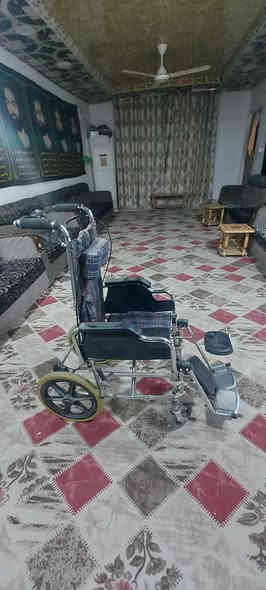 عربانة معوقين للبيع السعر 125الف وبيها مجال للطيبين استعمال كلش قليل الاتصال على الرقم ***********\*********** متوفر واتساب
