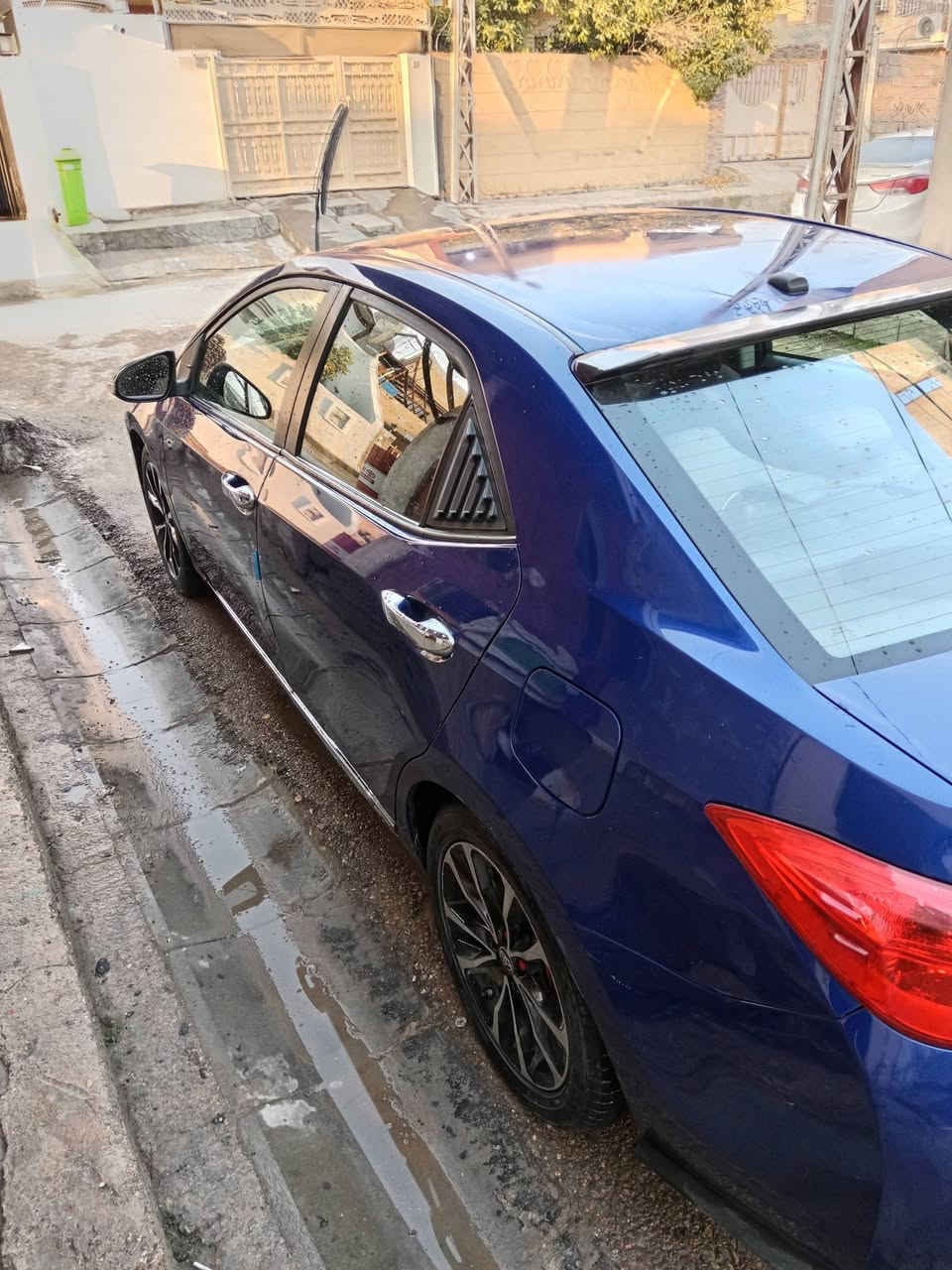 للبيع او مراوس كورلا موديل Se 2018رقم شمال سليمانيه   سياره وارد امريكي كلين فقط دعاميه وبيه بارد بل بنيد وبيه ملاحظات فقط باقي مكفول سياره حلوة ونصبتها حلوة محرك كير بشرط حجم المحرك 1800 المرغوب  مواصفات Seمعروفه سياره جاهزه وسعرها155  مكان السياره ديالى بعقوبه


**إذا كنت صاحب هذا الإعلان وتريد حذفه لأي سبب، رجاءا أرسل رسالة إلى الدعم الفني**