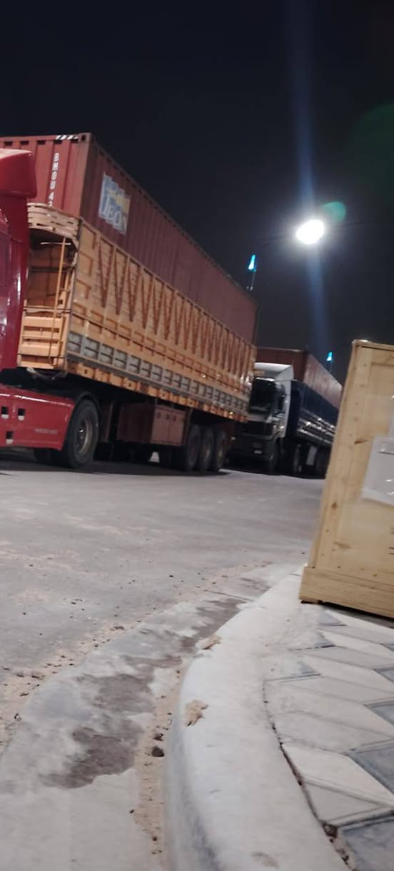 السلام عليكم
عربانه عمل بغداد شاصي 16 طول 12ونص 
دنكرين سربس واحد 14 تخم تاير للاستفسار الاتصال على الرقم 
*********** مكان ناصريه سوق الشيوخ
