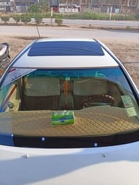 مكينة VVTi • فتحة سقف • وكالة