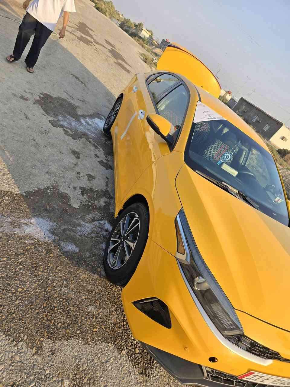 سلام وعليكم كيا فورتي 2023 حادثه جاملغ وبنيد رقم بغداد سعر  155
***********
