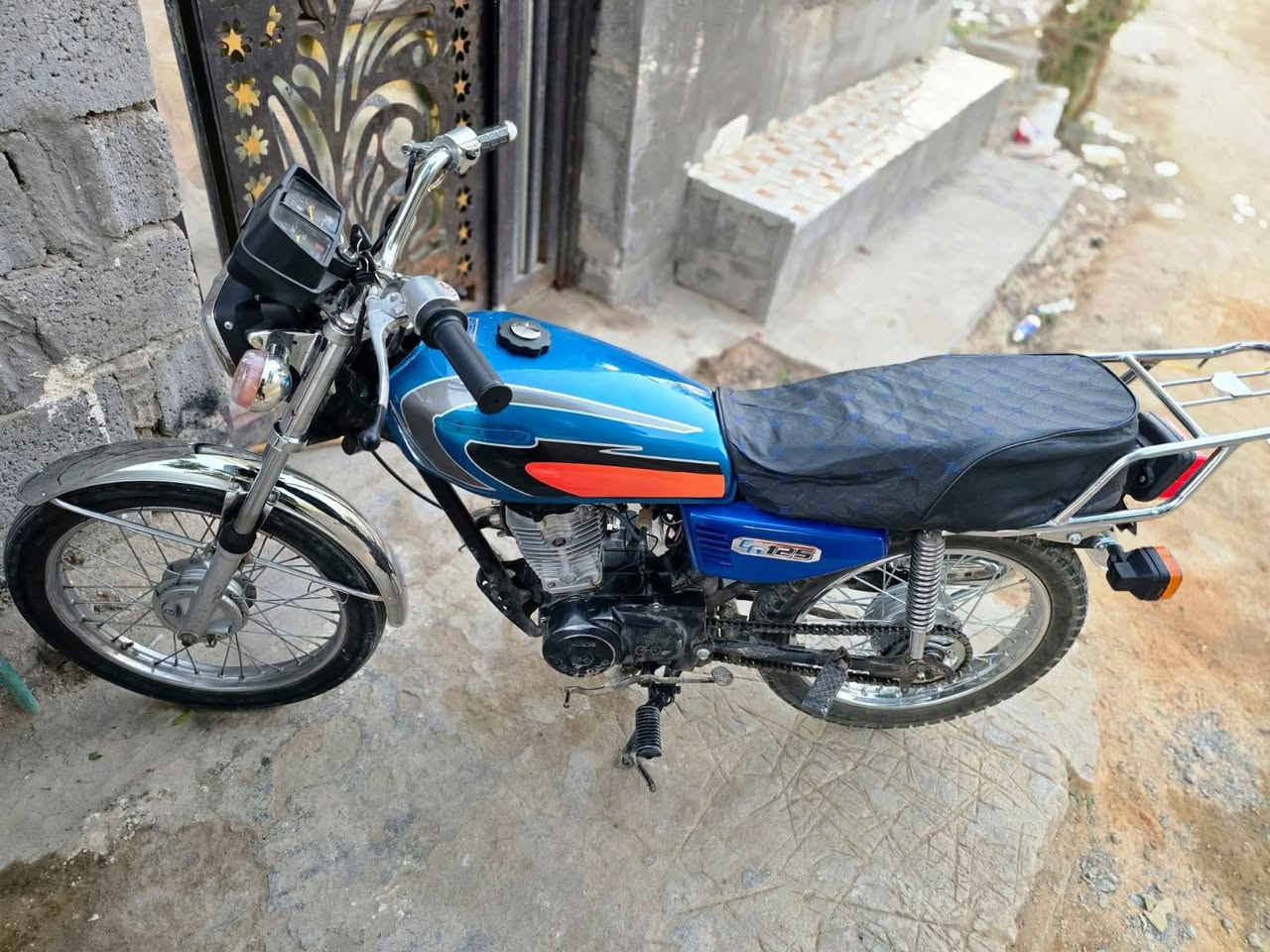 دراجه اربعة كير ايراني محرك مبدل بي بوش وبستم دراجه خير من الله الدراجه كلك مكفولة  من السرقة ولعشائر مكاني كربلاء رقم الاتصال متواجد وتساب ***********
