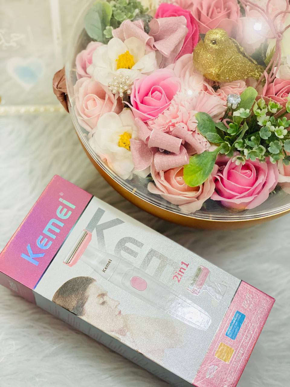 مكينة حلاقة كيمي 🌸✨
✔ بدون ألم وبدون جروح
✔ آمنة وسهلة للاستخدام المنزلي للوجه والجسم كامل
✔ بحجم صغير وتشحن، تقدر تاخذيها معاك وين ما تروحين


**إذا كنت صاحب هذا الإعلان وتريد حذفه لأي سبب، رجاءا أرسل رسالة إلى الدعم الفني**