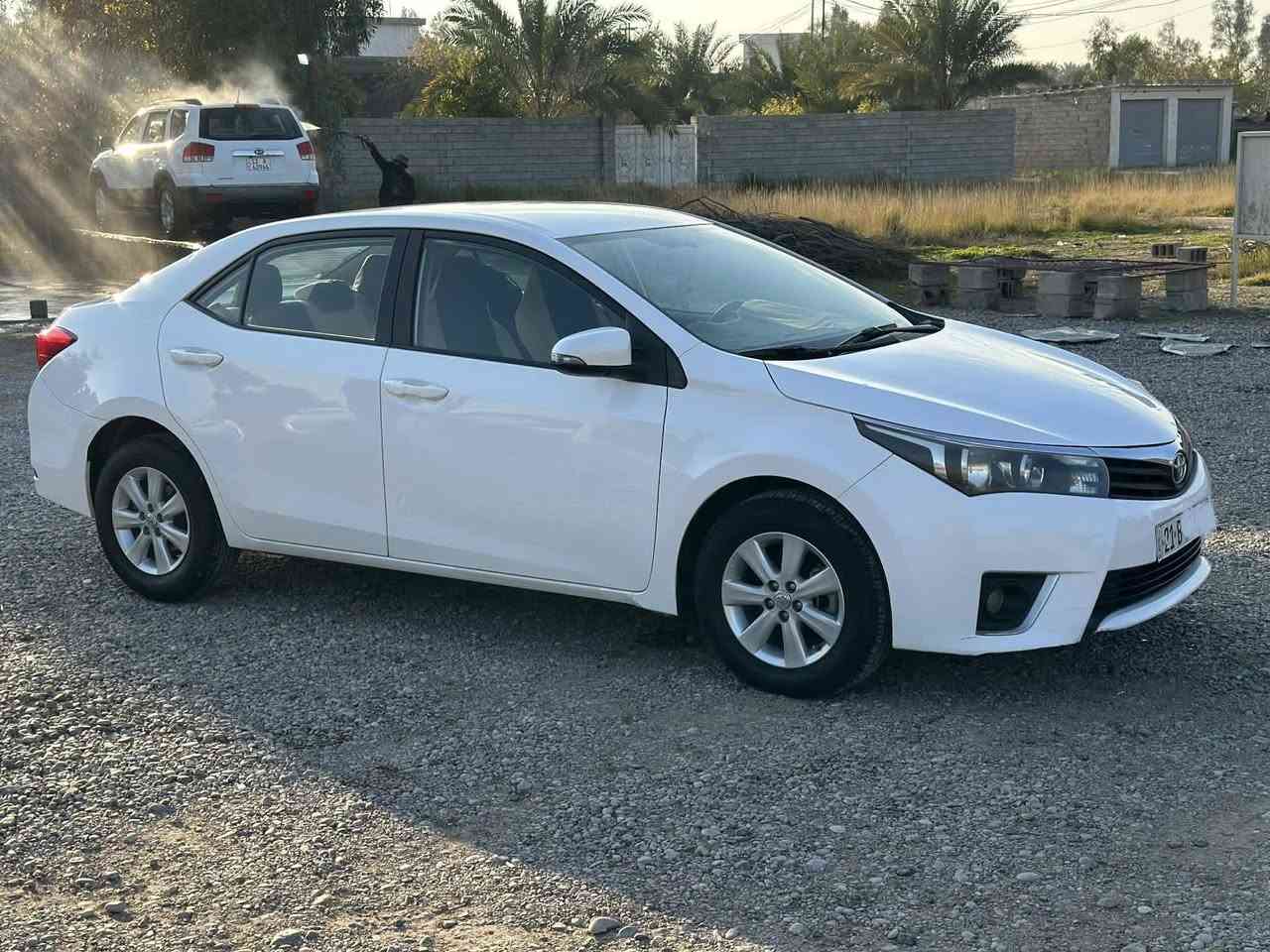 كورلا 2015 خليجي 

رقم سليمانيه انكليزي 
نفاذ السنويه 2028

مكينه 2000
ماشيه 113km حقيقي 

تخم تاير نضيف 
حداديه إماميه خلفيه جديد 
مكينه + كير فول نضافه 

كأمره خلفيه 
حساس خلفي 
شاشه لمس 
تحكم ستيرن 
سطاب لايت لكزز 

السونار مرفق داخل المنشور
الباب مبدل بلاد بدون صبغ 

السعر $154 و بيهة مجال 

العنوان ديالى المقداديه 

للاستفسار الاتصال 

***********
