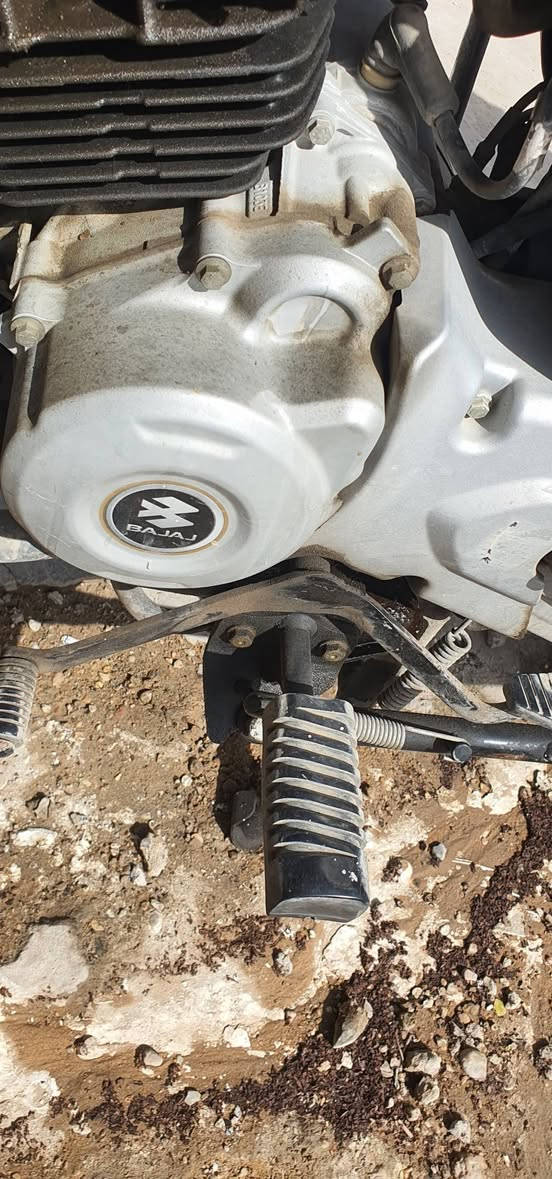 بوكسر موديل ١٩ للبيع الدراجه مكفوله من الفتح والضربه والكهربائيات والتنقيص والتبخير ماشيه ٣٧ الف مامشتغله دلفري من البيت للشغل 
اوراق البغدادي على ايدي مطلعها بيها شغله وحده يرادلها تخم واشرات فقط لأن مثل ما موضح بالصور بيها نضوح 
مكانها كربلاء 
السعر ١٢٥٠ وبيها مجال


**إذا كنت صاحب هذا الإعلان وتريد حذفه لأي سبب، رجاءا أرسل رسالة إلى الدعم الفني**