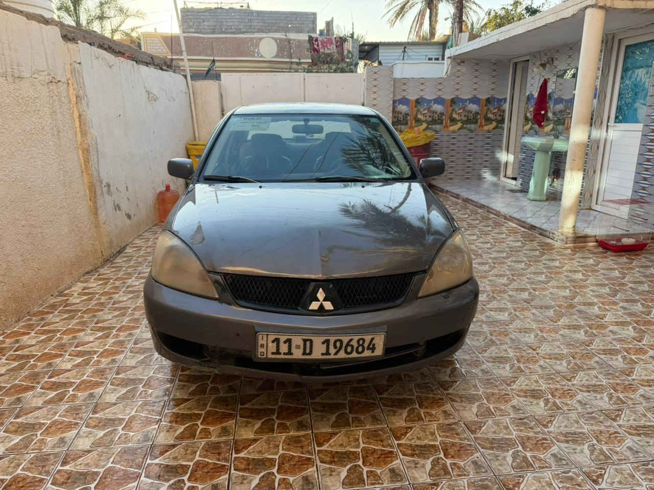 السلام عليكم لل بيع لانسر 2010 رقم بغداد دولي بسمي محرك 1600 بيها خيط بخاركير اوتو تبريد تدفئة شغالات سيارا جاهزا بيها رش حزام اثر شخوط سع ر 63 وبيها مجال العنوان ديالئ رقم الهاتف ***********
