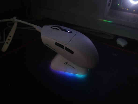 سيت اب كامل للبيع او بيع مفرد
شاشة Samsung g6
2k
240hz
curved 
va
32inch
smart
سعر الشاشة : 450 الف 
ضمانه 3 سنوات و الضمان باقيله سنتين

كيس : 
i5-13400f
rtx 4060 8g
1t m.2
16g ram

سعر الكيس : 850 الف

اليو بي اس :
ups farber Online 2kva ابو الضمان السنتين
ضمانه موجود و سنتين بيه والجهاز مستعمل قليل و بطارياته مستعمل قليل و يطولن كلش

350 الف

ماوس attack shark
كيبورد redragon red switch
الماوس والكيبورد ثنيناتهم ب60 الف
الأسعار قفل اخوان
مكاني بغداد ، سيدية
***********
