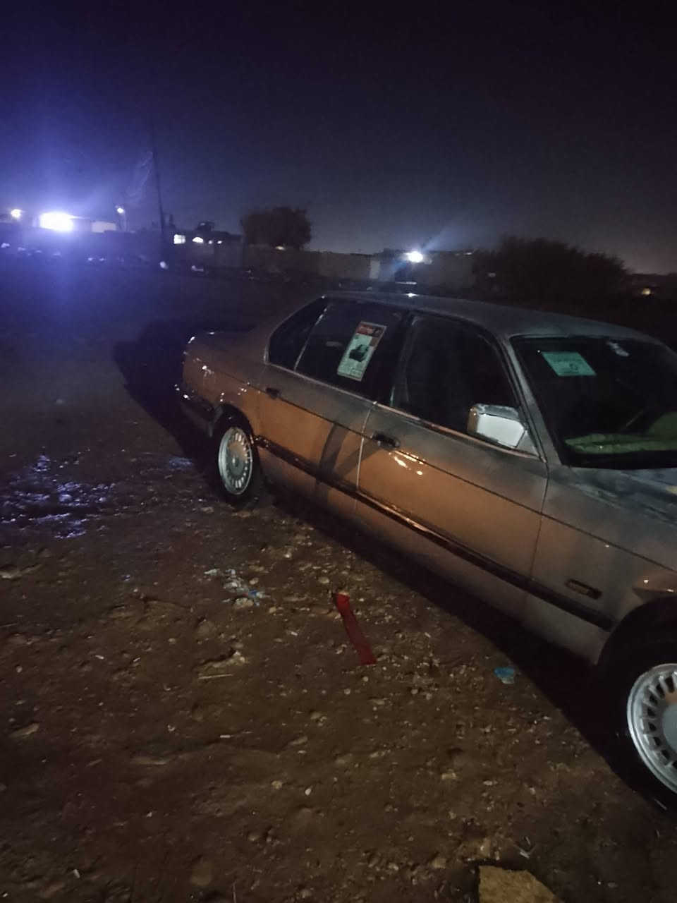 بيم 735 مكينه وكير شرط وشرط التحويل و وكاله سياره حيل نضيف بس يراد صبغ السعر 20وبي  ***********
