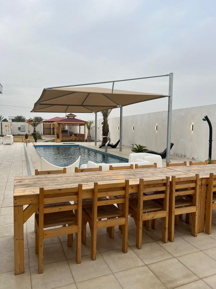 السلام عليكم 👋🏻
شالية ومزرعه فستق وبندق 🏕️🏖️

متوفر حجز يومي طيلة ايام الاسبوع 

موثقة في تطبيق اجرلي 

العنوان / بغداد الدورة ( منطقة البوعيثة ) 

للاستفسار الاتصال او التواصل على الواتساب على الرقم

***********
