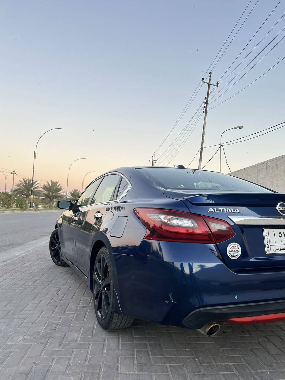 نيسان التيما مديل 2018
مكينه كير تبريد مكفولات حداديه جديده قبل اسبوع سويتها اسياره بسمي اسياره اي نقص مابيها مواصفات SR سبشل بصمه تشغيل عن بعد شاشه كامره دواره كشنات جلد تدفئه بلكشنات كشنات كهرباء تحكم استيرن جهتين شفتات استيرن 
سنويه مشروع وطني
اسياره حادثه جاملغ وبنيد وباب الوره الصدر بي شويه صبغ شي قليل كلش 
العنوان كربلاء 
***********
